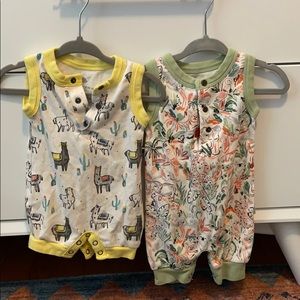 Organic Finn + Emma unisex onesie bundle